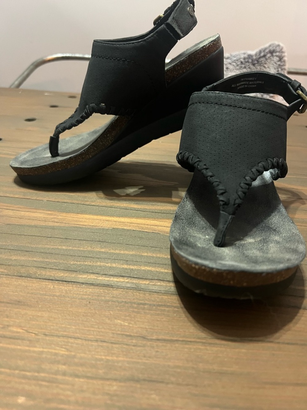 Women's Black Wedge Thong Sandals